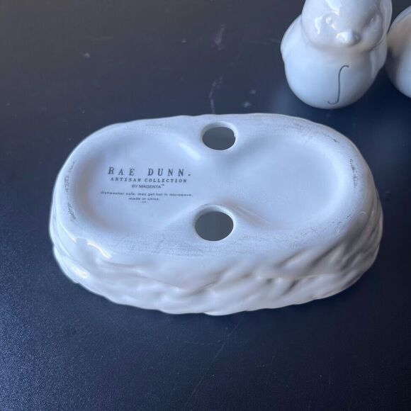 RAE DUNN Chicks in a Nest Salt Pepper Shaker Set Artisan Collection By Magenta - Picture 7 of 12